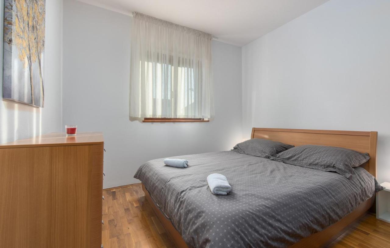 Apartment Roberto Punta Poreč Exteriör bild