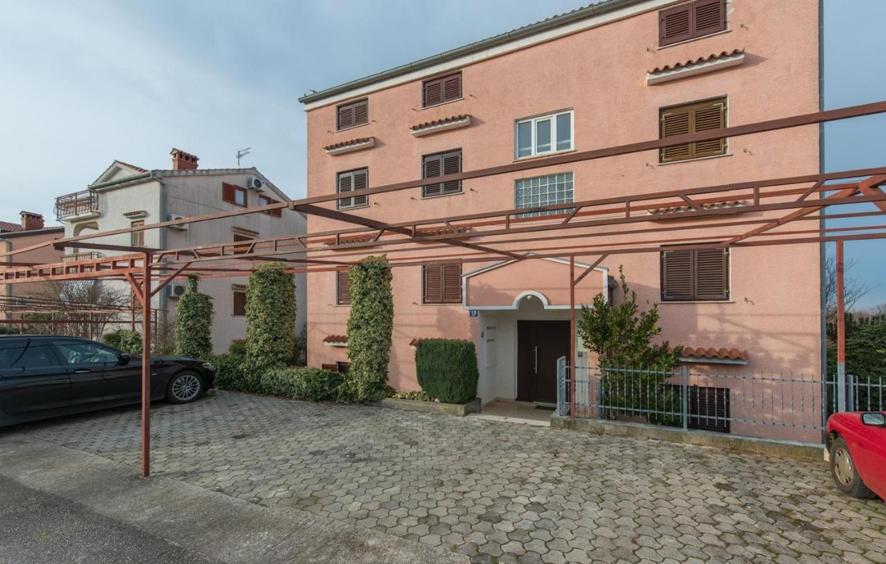Apartment Roberto Punta Poreč Exteriör bild